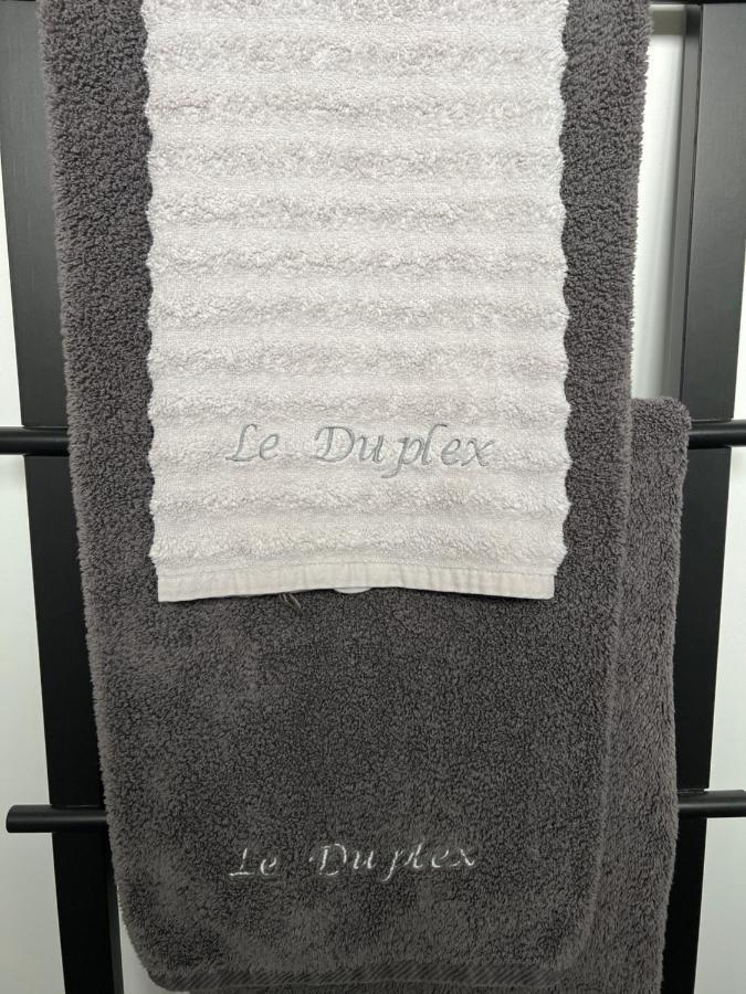 Les Duplex De La Place Des Ecoles Spa Exterior foto